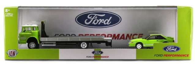 1:64 1990 Ford C-8000 & 1988 Ford Mustang GT