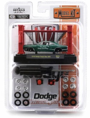 1:64 1970 Dodge Super Bee 383 Model Kit