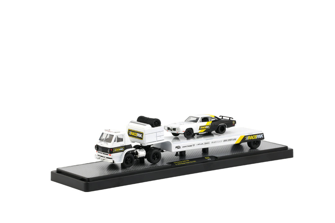 1:64 1970 Dodge L600 COE & 1970 Dodge Super Bee 383