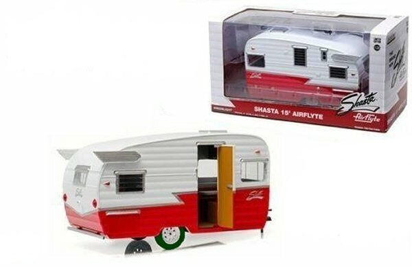 1:24 Shasta 15' Airflyte
