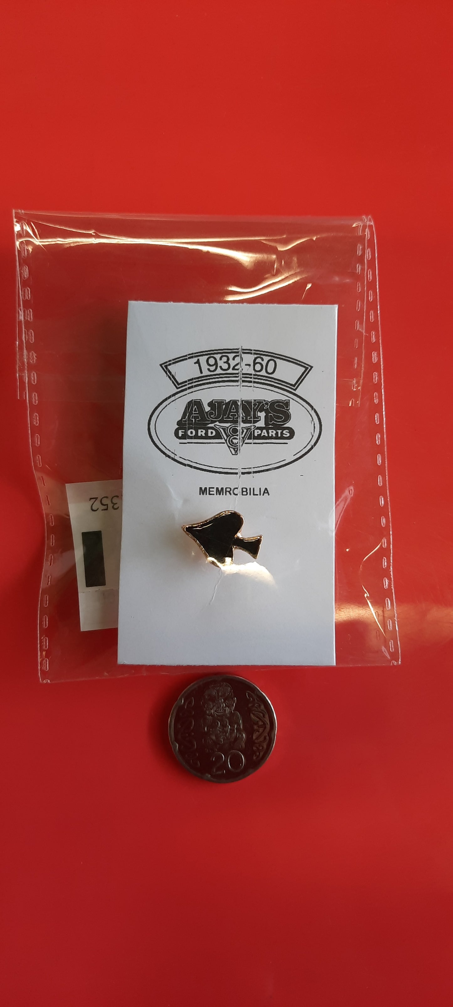Spades Hat Pin