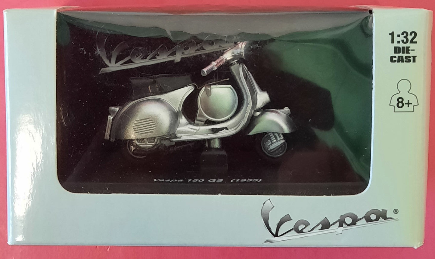 1:32  1955 Vespa 150 GS
