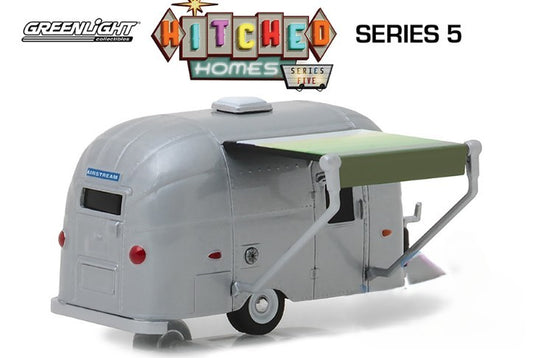 1:64 1961 Airstream Bambi Die