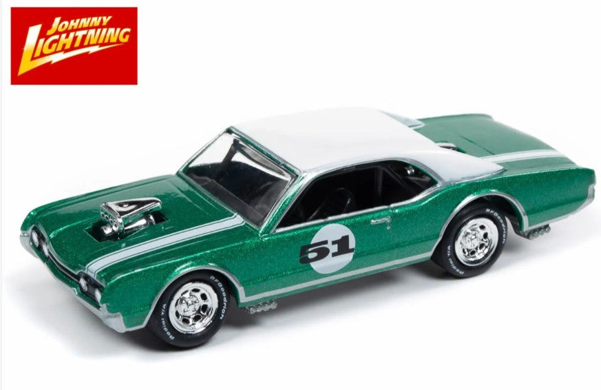 1:64 1967 Olds Cutlass Custom