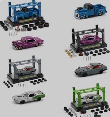 1:64  M2 Model Kits R28 - Set of 4