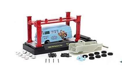 1:64   1960 VW Delivery Van Model Kit