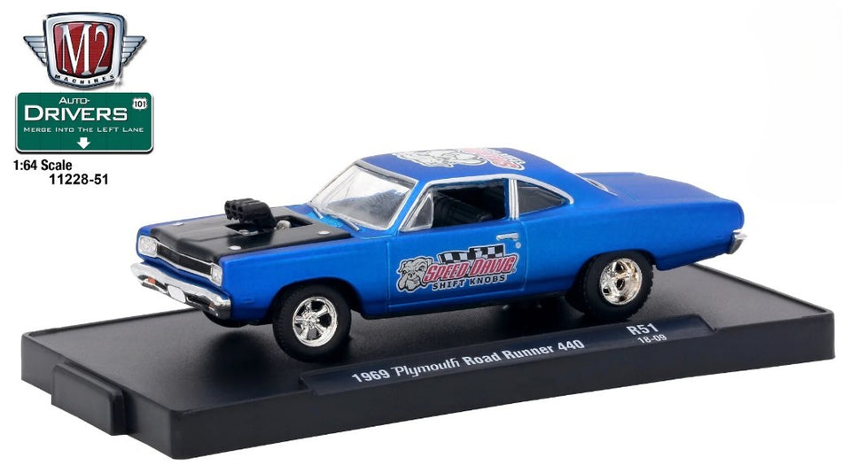 1:64  1969 Plymouth Road Runner 440