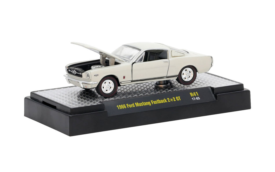 1:64  1966 Ford Mustang Fastback 2+2 GT
