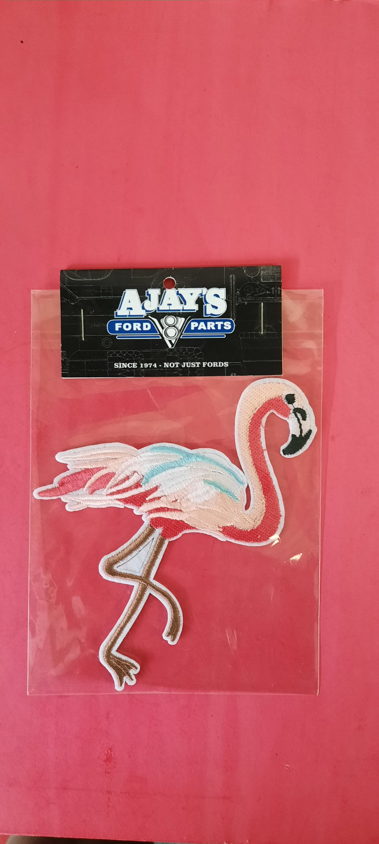Flamingo Embroidery Motif (version 2)