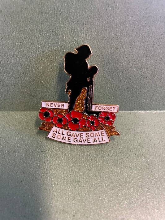 ANZAC Soldier with Poppies Hat Pin