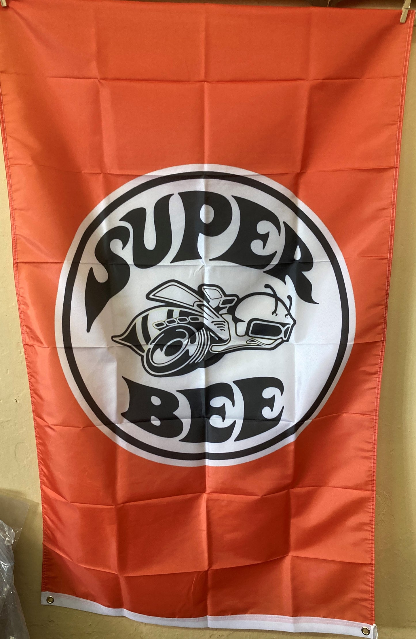 Super Bee Flag