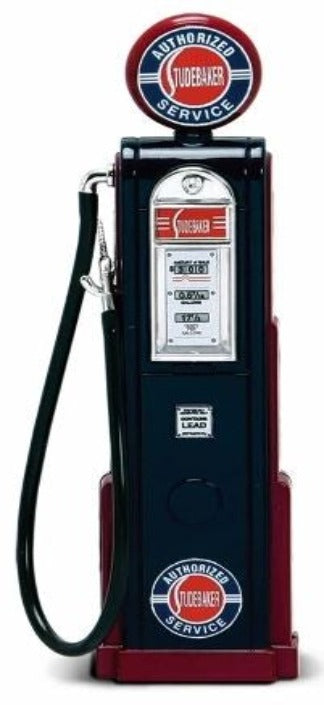 1:18 Studebaker Service Square Gas Pump